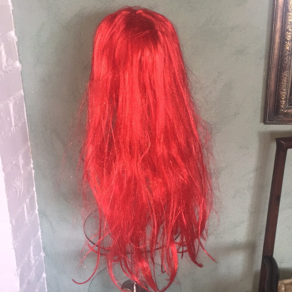 Cosplay Red Wig With Bangs - image 2